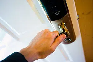 West Hartford CT Locksmith Store West Hartford, CT 860-359-1003 - lock-opening